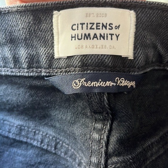 CITIZENS OF HUMANITY Charlotte High-Waisted Straight Jeans. Size 31. Black. - Picture 11 of 14